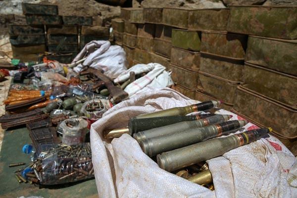 <p>Hakkari'nin Şemdinli ilçesinin Irak sınırında görev yapan Mehmetçik, hem terörle mücadele operasyonlarını kararlılıkla gerçekleştiriyor hem de sınırdaki görevini 7/24 özveriyle yürütüyor.<br />
</p>