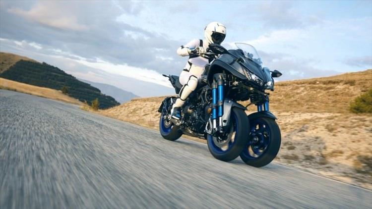 <p>İlk kez Tokyo Otomobil Fuarı’nda tanıtımı yapılan Yamaha'nın üç tekerlekli modeli Niken'in Türkiye fiyatı belli oldu. </p>
