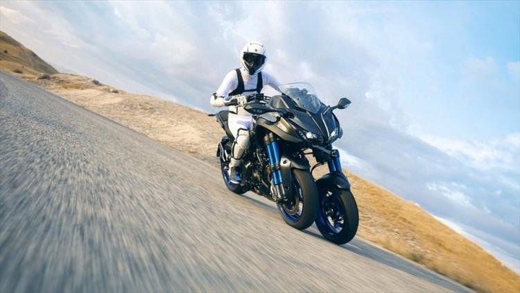 <p>Yamaha'dan yapılan açıklamada, "Yamaha mühendisleri NIKEN'in klasik motosikletlere benzer bir karakteri olması için kapsamlı çalışmalar yapmıştır.</p>
