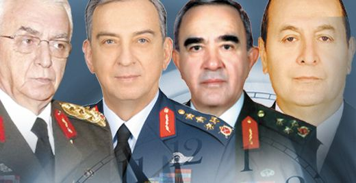 <p><strong>2011:  ÇOK YILDIZLI İSTİFALAR</strong></p>

<p>Jandarma Genel komutanı Necdet Özel dışındaki komutanlar emekliliğini istedi.  Bir anda TSK'nın üst kademesi boşaldı. Planlanan koos, acil atamalarla bertaraf edildi.</p>
