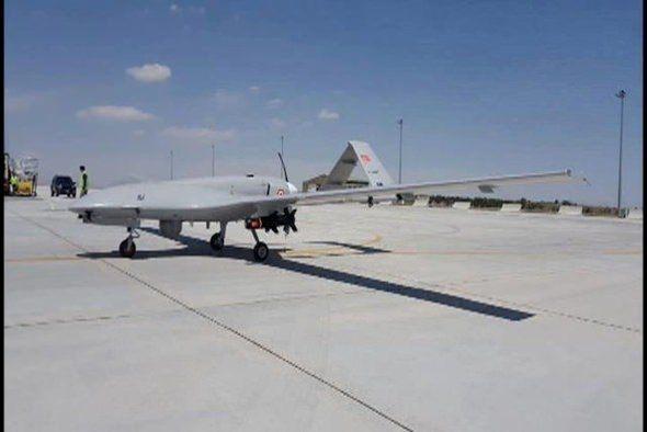 <p>24,000 Feet U&ccedil;uş İrtifası</p>

<p>24 Saat Havada Kalış S&uuml;resi</p>

<p>150 Km Haberleşme Menzili</p>

<p>Tam Otomatik U&ccedil;uş Kontrol ve 3 Yedekli Otopilot Sistemi (Triple Redundant)</p>

<p>150 KM haberleşme menzili</p>
