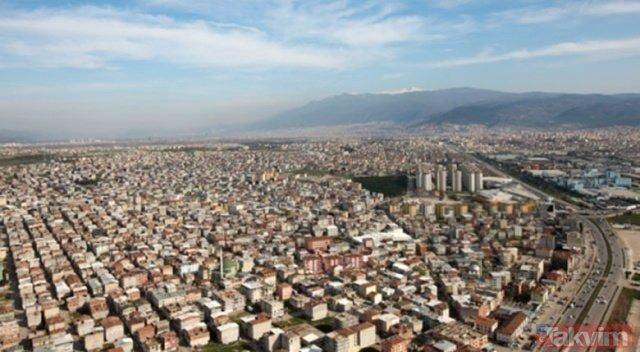 <p><strong>YAPININ ARSA DEĞERİ NASIL HESAPLANACAK?</strong></p>
<p>Arsanın emlak vergi değeri, ilgili belediyesinden temin edilen arsa ve arazi asgari metrekare birim değerleri esas alınarak hesaplanacak..</p>
