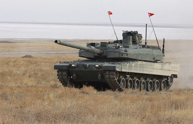 <div>Savunmada bir diğer kilometre taşı olan yeni nesil ana muharebe tankı Altay’da ise ihale aşaması tamamlandı.</div>
<div> </div>