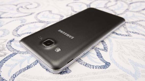 <p>Samsung Galaxy On5 (2016) </p>

<p>7.2 milyon sattı</p>
