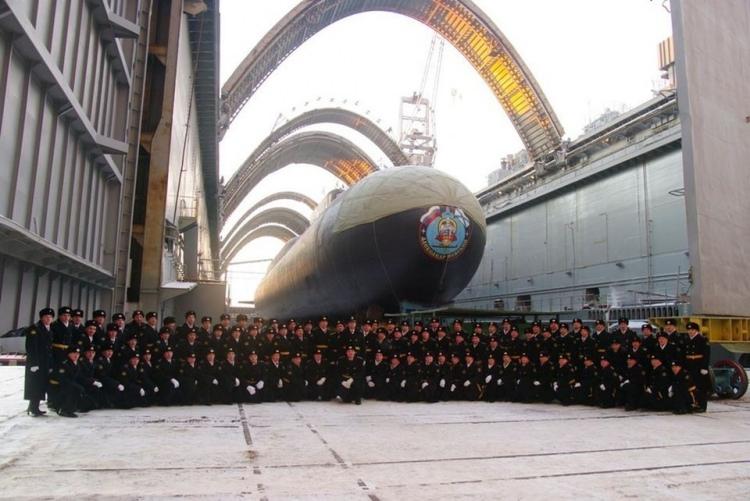 <p>Rusya'nın NATO'nun dikkatini çeken diğer silahı ise yeni nesil denizaltıları. Borei sınıfı 3 denizaltısı bulunan Rusya, 2020 yılına kadar bu sayıyı 8'e çıkarmayı planlıyor.</p>
