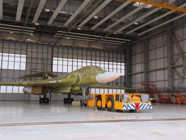 <p>Tu-160M ve Tu-160'ın yenilenmiş modeli olan Tu-160M2 Blackjack'in savaş becerilerine dair hala resmi bir bilgi bulunmuyor.</p>