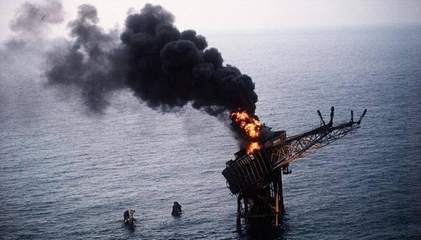 <p>Piper Alpha petrol kulesi patlaması: 14 milyar dolarlık zarar!</p>
