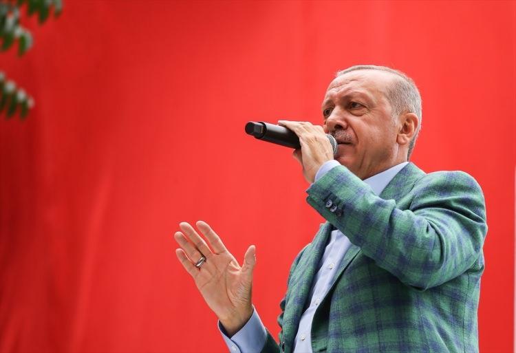 <p>Avcılar</p>

