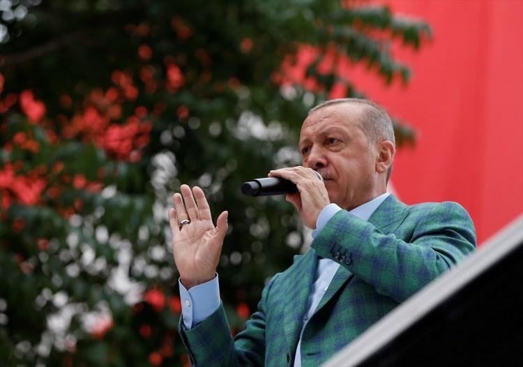 <p>Avcılar</p>
