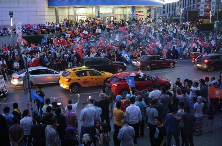 <p>İSTANBUL</p>
