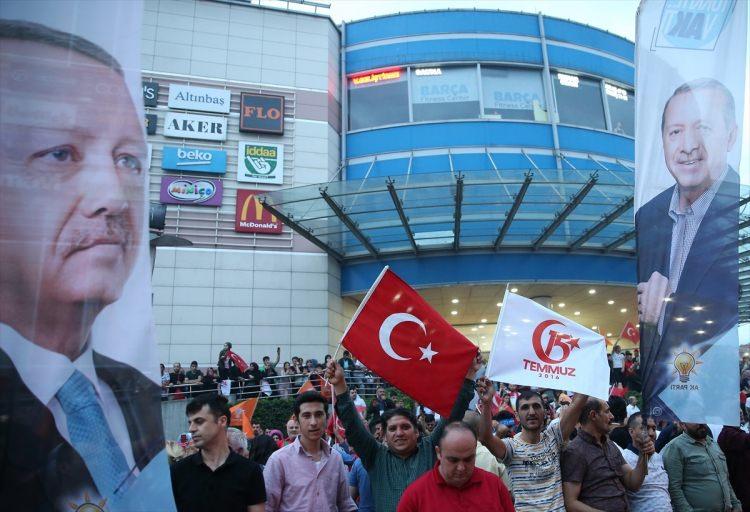 <p>İSTANBUL</p>

