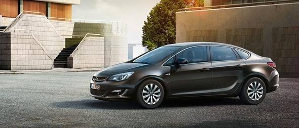 <p>Opel Astra Sedan - 1.6 Benzinli - 115 HP M/T Edition - 79.750<br />
<br />
Şehir içi (L/100 km) 8,4<br />
<br />
Şehir dışı (L/100 km) 5,3<br />
<br />
Ortalama (L/100 km) 6,5</p>
