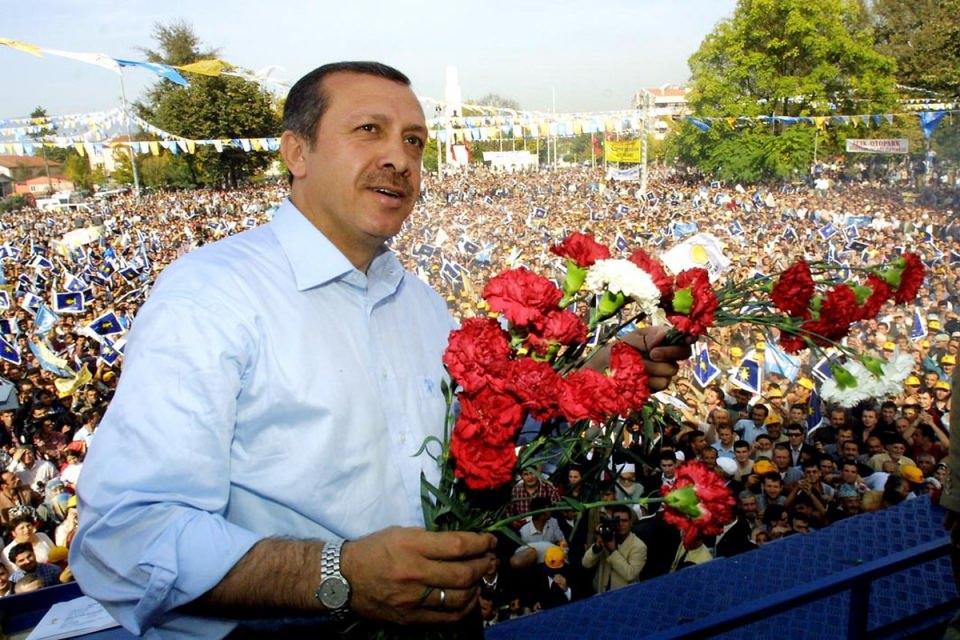 <p>Başbakan Recep Tayyip Erdoğan, Düzce mitinginde halka seslendi.</p>

<p><br />
- 21 Mar 2004</p>
