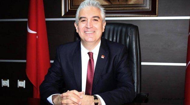 <p><strong><span style="color:#FFD700">DENİZLİ</span></strong><br />
<br />
<strong><span style="color:#FFD700">CHP</span></strong> Haşim Teoman Sancar</p>
