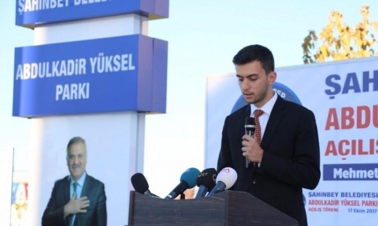 <p><span style="color:#FFD700"><strong>GAZİANTEP</strong></span></p>
<p><strong><span style="color:#FFD700">AK PARTİ</span> </strong>Müslüm Yüksel</p>