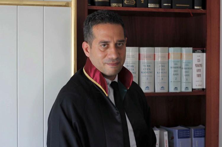 <p><span style="color:#FFFF00"><strong>MERSİN</strong></span></p>

<p><strong><span style="color:#FFFF00">CHP</span> </strong>Ali Mahir Başarır</p>

