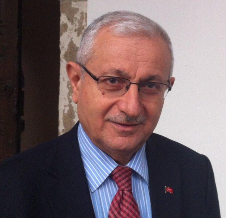 <p><span style="color:#FFFF00"><strong>İSTANBUL 1. BÖLGE</strong></span></p>

<p><span style="color:#FFFF00"><strong>İYİ Parti </strong></span>Hayrettin Nuhoğlu</p>
