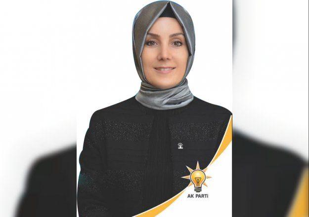 <p><span style="color:#FFFF00"><strong>TRABZON</strong></span></p>

<p><span style="color:#FFFF00"><strong>AK PARTİ </strong></span>Bahar Ayvazoğlu</p>
