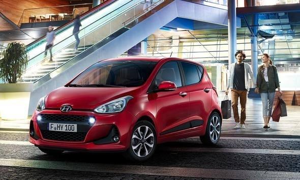<p>Hyundai i10 1.0 D-CVVT JUMP (Benzinli) 71.150 TL<br />
<br />
Şehir içi (L/100 km) 6<br />
<br />
Şehir dışı (L/100 km) 4<br />
<br />
Ortalama (L/100 km) 4,7</p>
