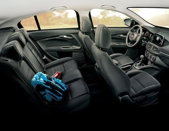 <p>EGEA HATCHBACK Easy Plus 1.4 Fire 95 HP 84.900 TL (76.900 kampanyalı fiyatı)<br />
<br />
Şehir içi (L/100 km) 7.7<br />
<br />
Şehir dışı (L/100 km) 4.5<br />
<br />
Ortalama (L/100 km) 5.7</p>