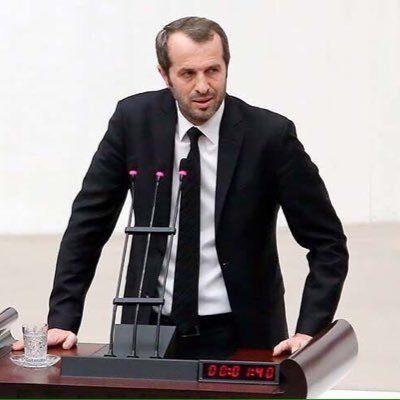 <p>- Geçtiğimiz dönemde de MHP milletvekili olan eski milli futbolcu Saffet Sancaklı, MHP Kocaeli milletvekili görevini sürdürecek.</p>