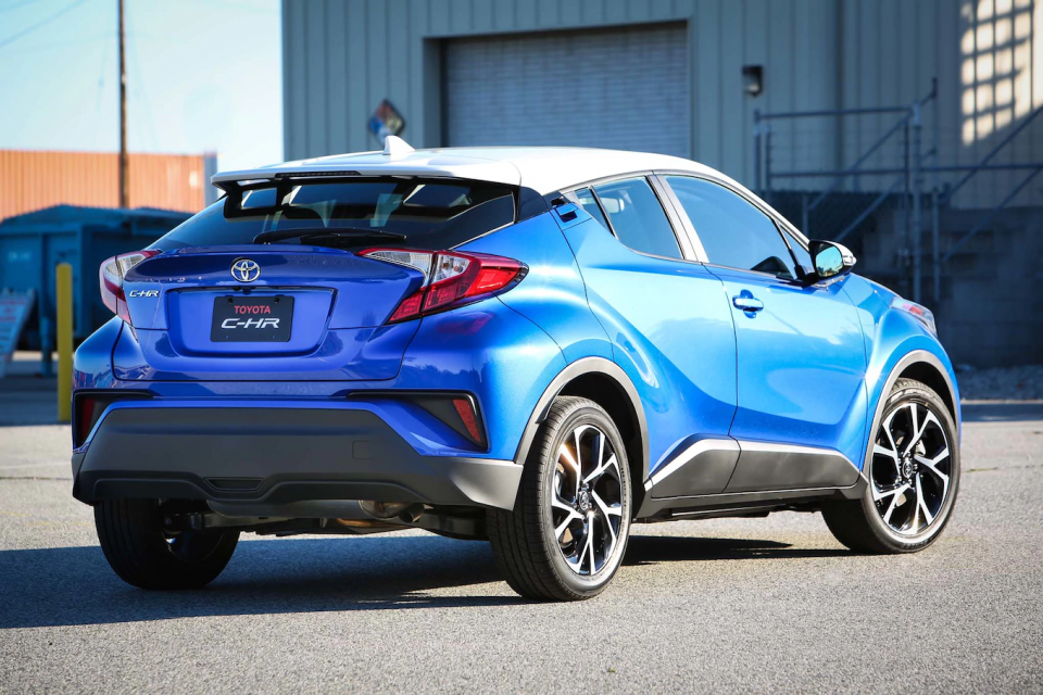 <p>TOYOTA: 14.889 ADET</p>
