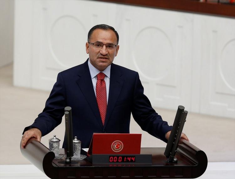 <p>Başbakan Yardımcısı ve AK Parti Yozgat milletvekili Bekir Bozdağ</p>
