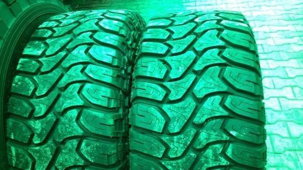 <p>Özel yarışmalarda bir çok kupaya sahip olan ve MERCO-GAZ 149-66 ismini taşıyan bu özel Mercedes modeli hurdalıktan çıkan bir otomobilin geldiği son noktayı gösteriyor.</p>
<p> </p>