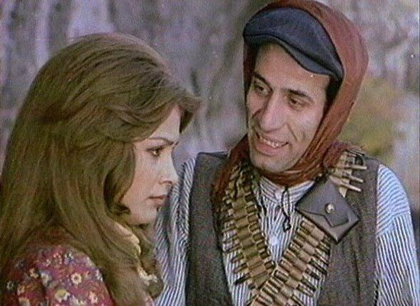 <p><strong>SALAKO</strong></p>

<p>Akıllarda en çok yer edinen bu filmde Kemal Sunal salak bir karakter olan Salako'nun birden eşkiya olmasını anlatır.</p>
