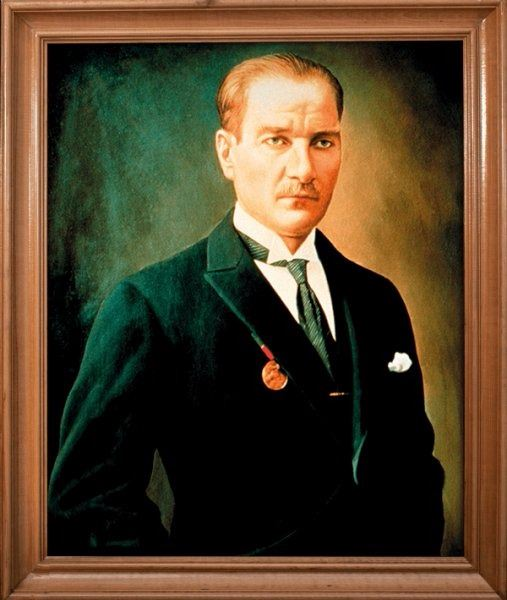 <p>Mustafa Kemal Atatürk 24 Nisan 1920-29 Ekim 1923</p>

