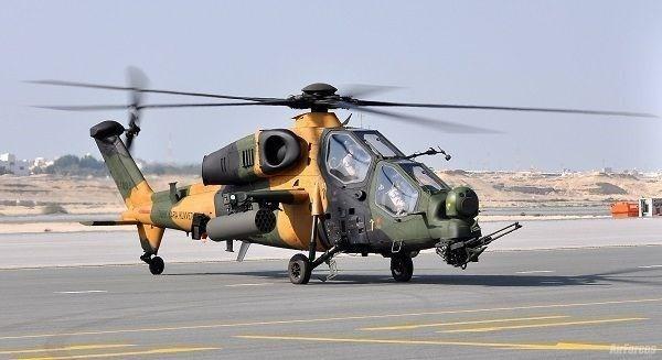 <p>T-129 ATAK, 5 palli ana rotor, güçlü motoru, yeni nesil hedef tespit sistemi, entegre kask sistemi, etkin ve özgün silah teknolojisi, sayısal kokpit mimarisi, görev bilgisayarları ile gelişmiş uçuş ve atış kontrol istemleriyle öne çıkıyor.</p>

<p> </p>
