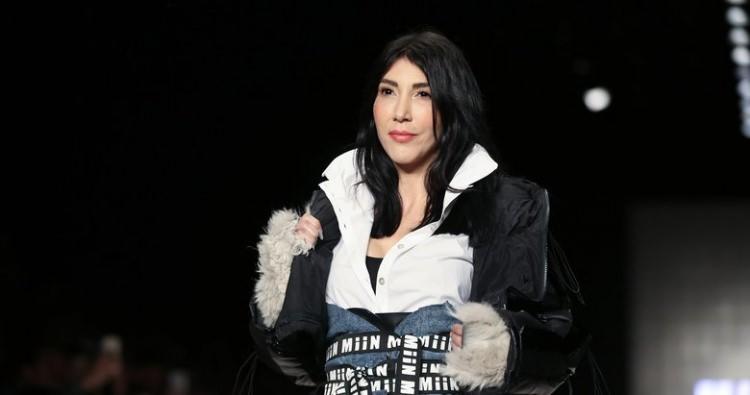 <p><strong>HANDE YENER</strong></p>

<p>"Tren kazasında yaşamını kaybedenlere Allah'tan rahmet, yaralılara acil şifa diliyorum..."</p>
