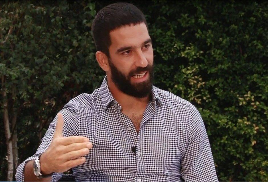 <p>Futbolcu Arda Turan'ın kaybı ise 22 bin</p>
