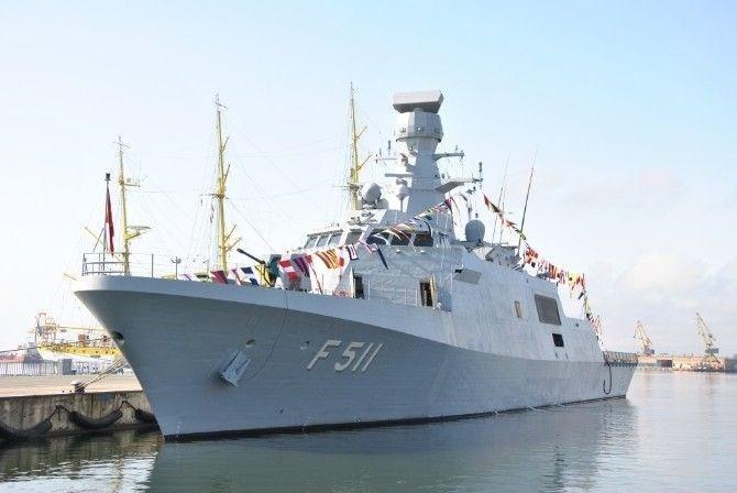 <p><strong>TCG HEYBELİADA (F511)</strong><br />
<br />
Pendik'teki Deniz Kuvvetleri Komutanlığı'na bağlı İstanbul Tersanesi'nde 2005 yılında ilk kaynağı vurulan TCG Heybeliada, 27 Eylül 2008 tarihinde suya indirildi. </p>
<p> </p>