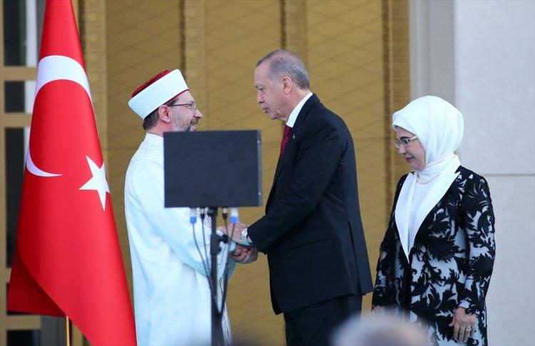 <p>Diyanet İşleri Başkanı Prof. Dr. Ali Erbaş</p>
