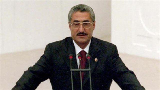 <p>59. HÜKÜMET</p>
<p>Bayındırlık Bakanı</p>
<p>Zeki Ergezen</p>