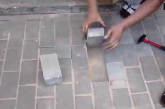 <p>Durum yetkililere bildirildi ancak kimse yardıma gelmedi.</p>