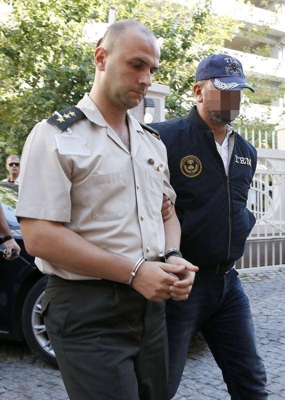<p>Ege Ordusu Komutanlığında görevli Yüzbaşı Emir Birgül</p>