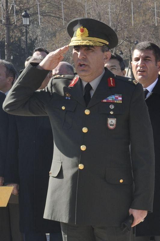<p>5. Zırhlı Tugay Komutanı Tuğgeneral Murat Soysal </p>
