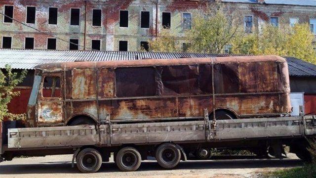 <p>Bu ara&ccedil;tan bir şey olmaz dediğinizi duyar gibiyiz ancak, aracın son halini g&ouml;rd&uuml;ğ&uuml;n&uuml;zde bu dediğinizden vazge&ccedil;eceksiniz.</p>

<p>&nbsp;</p>
