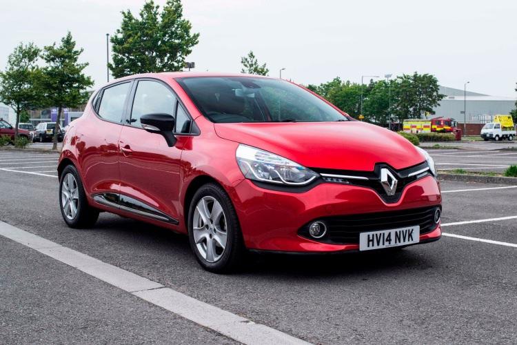 <p>16) Renault Clio Joy 1.2 75 bg</p>
<p> </p>