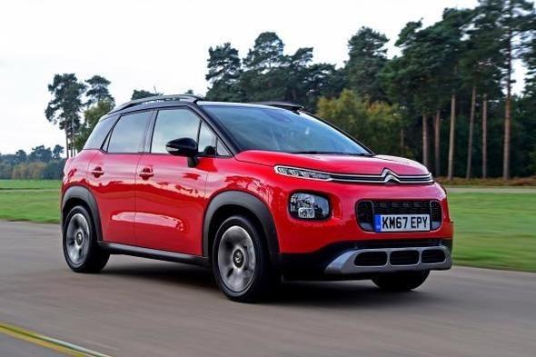 <p><strong>Citroen</strong><br />
<br />
Citroen, 2018 model binek ve ticari modellere 20 bin liraya 20 ay yüzde 0,98 faiz fırsatı sunuyor.</p>