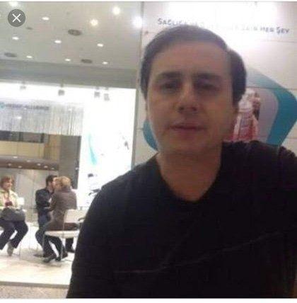 <p>Mehmet Burak ÖGE</p>
<p>Romanya'daki ticari faaliyetlerinden elde edilen maddi kaynakları örgüte aktarmaktadır.</p>
