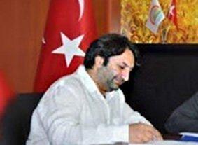 <p>Semih Selman MARANGOZOĞLU</p>
<p>Kod Adı : Baba. İzmir'de yaşar. Elde ettiği ticari geliri düzenli olarak örgüte aktarır. Adnan Oktar'ın ikamet ettiği Dragos isimli evi kiralayan kişi olarak görünmekle birlikte söz konusu ev ile hiçbir ilgisi yoktur.</p>