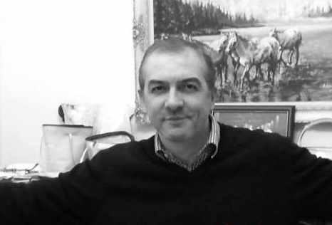 <p>Ahmet MUHASSILOĞLU</p>

<p>Kod adı: Muhassıl. Ticaretten elde ettiği gelirleri örgüte aktarır. Düzenli olarak Kadilli'deki merkezde Adnan Oktar'ın evinde nöbet görevini yapar.</p>
