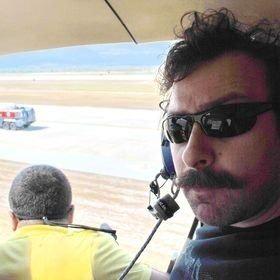 <p>Erim KUTSAL</p>
<p>Kod adı: Errami. A9 tv video belgesel program çekim işlerini yapar, Stüdyo ile ilgilenir. Ticaretten elde ettiği gelirleri örgüte aktarır. Düzenli olarak Kadilli'deki merkezde Adnan Oktar'ın evinde nöbet görevini yapar. Arnavutköy'deki örgütün evinde kalır.</p>