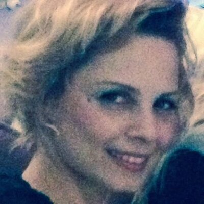 <p>Ebru BARUTÇU</p>
<p>Örgütün bacılar grubundadır. Koç üniversitesinde rektör özel kalemi olarak çalışıyor. Örgüt evlerinde kalır. Örgütün nöbet adı verilen Kandillideki merkeze nöbete gider günlük işlerin yapılmasını takip eder.</p>