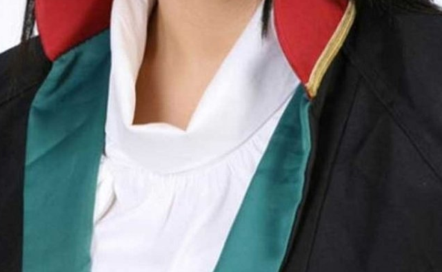 <p>Gülcan KARAKAŞ</p>
<p>Avukat. Örgütün hukuk işlerinde faaliyet gösterir.</p>