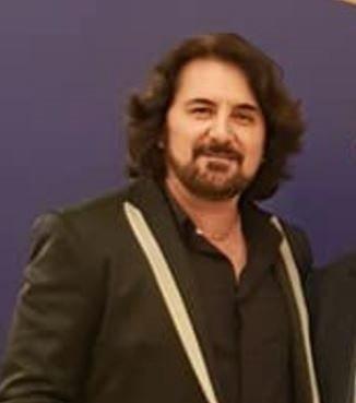 <p>Serdar DAYANIK</p>

<p>Kod adı : Dayanık. Yurt içi ve yurt dışındaki Sempatizan gruplarını yöneten örgüt üyelerindendir. Söz konusu gruplardan turnike denilen sisteme pek çok kızın girmesine sebep olmuştur. Düzenli olarak Kadilli'deki merkezde nöbet görevini yapar.</p>

