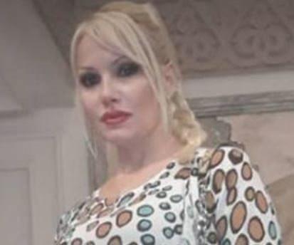<p>Betül İZGİ</p>
<p>Şu anda kendi aile evinde ikamet ediyor. Haftada birkaç gün Kandillideki örgüt evine nöbete gider. Ece Koç tarafından kendisine verilen İngilizce makale, yazı ve kitap faaliyetlerinde çalışır.</p>